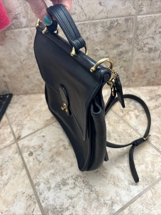 ☆Vintage☆ ~Coach Willis Bag 9927 Black Leather Crossbody Bag~ ☆Preowned☆ - Picture 5 of 11